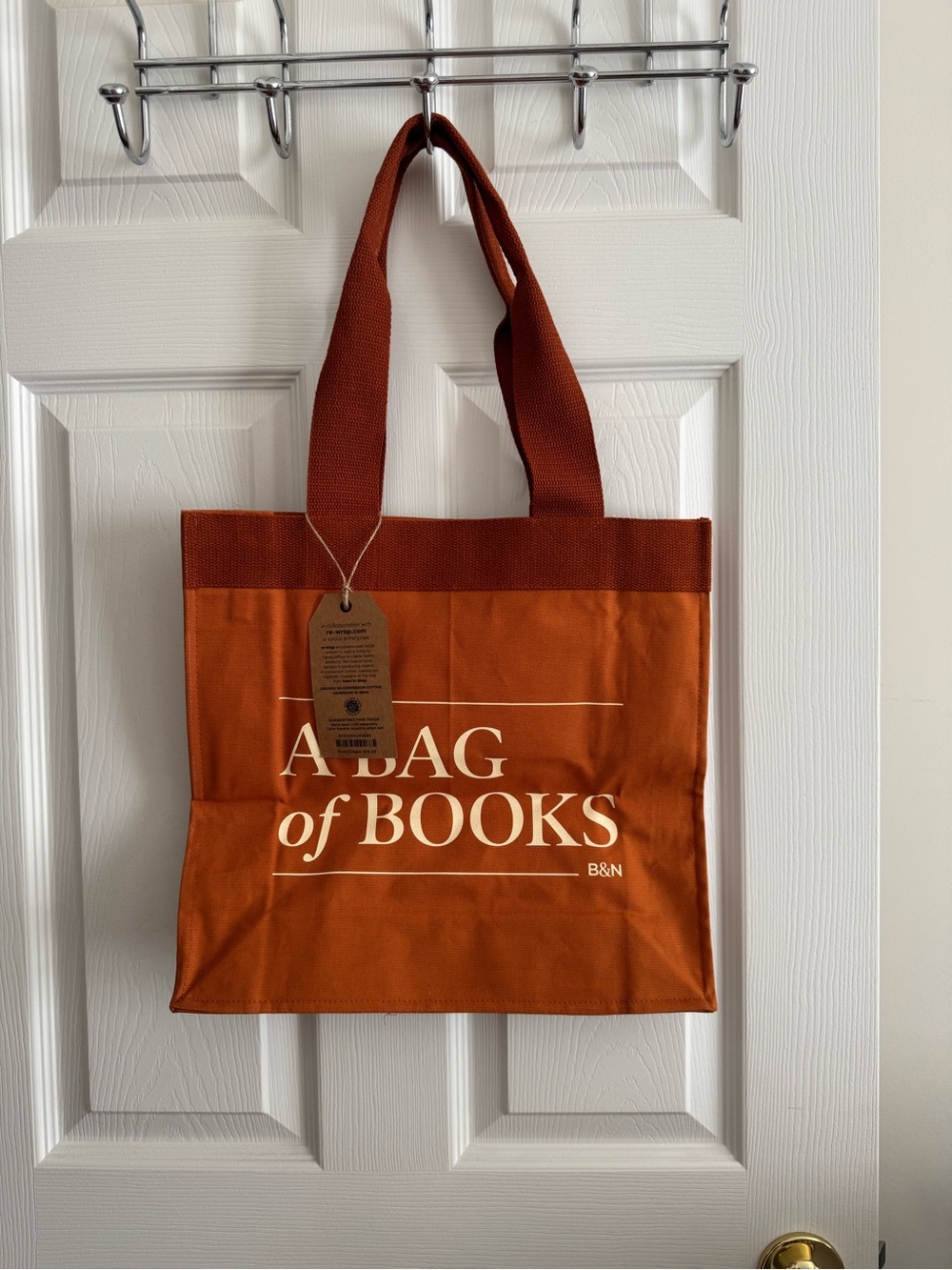 NWT Barnes and Noble Tote Bag!